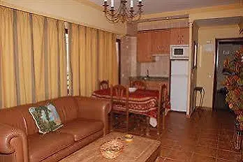 Apartamentos Mediterraneo Nerja