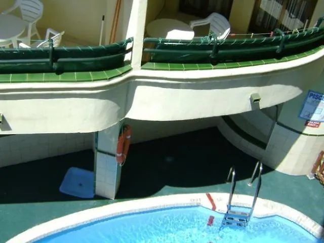 Apartamentos Mediterraneo Nerja Apartmán