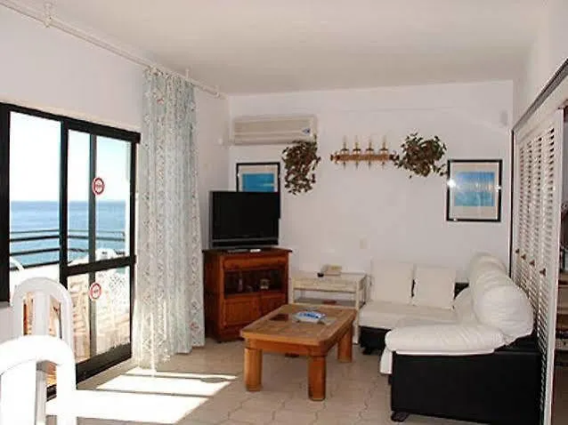 Apartamentos Mediterraneo Nerja 0*,  Španělsko