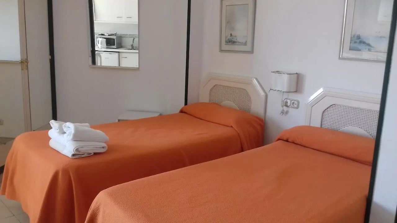 Apartamentos Mediterraneo Nerja