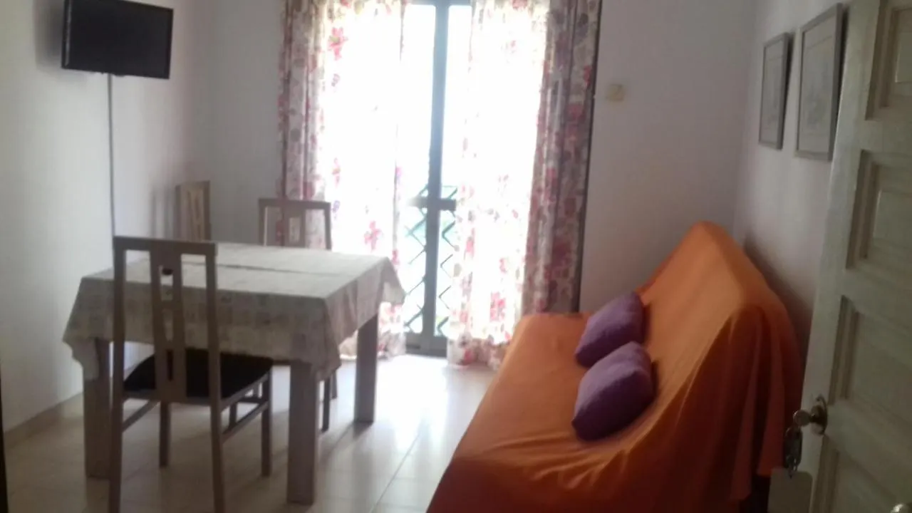 Apartamentos Mediterraneo Nerja Lägenhet
